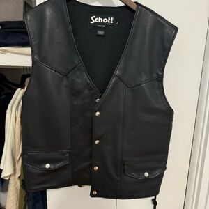 EUC Schott leather club style biker vest (L)
